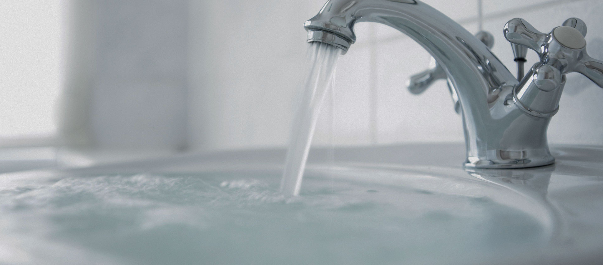 Услуги юриста при затоплении в Белой Глине
